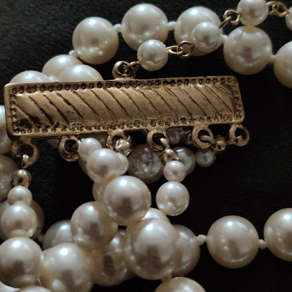 Carolee Multiple String Pearl Necklace - image 2